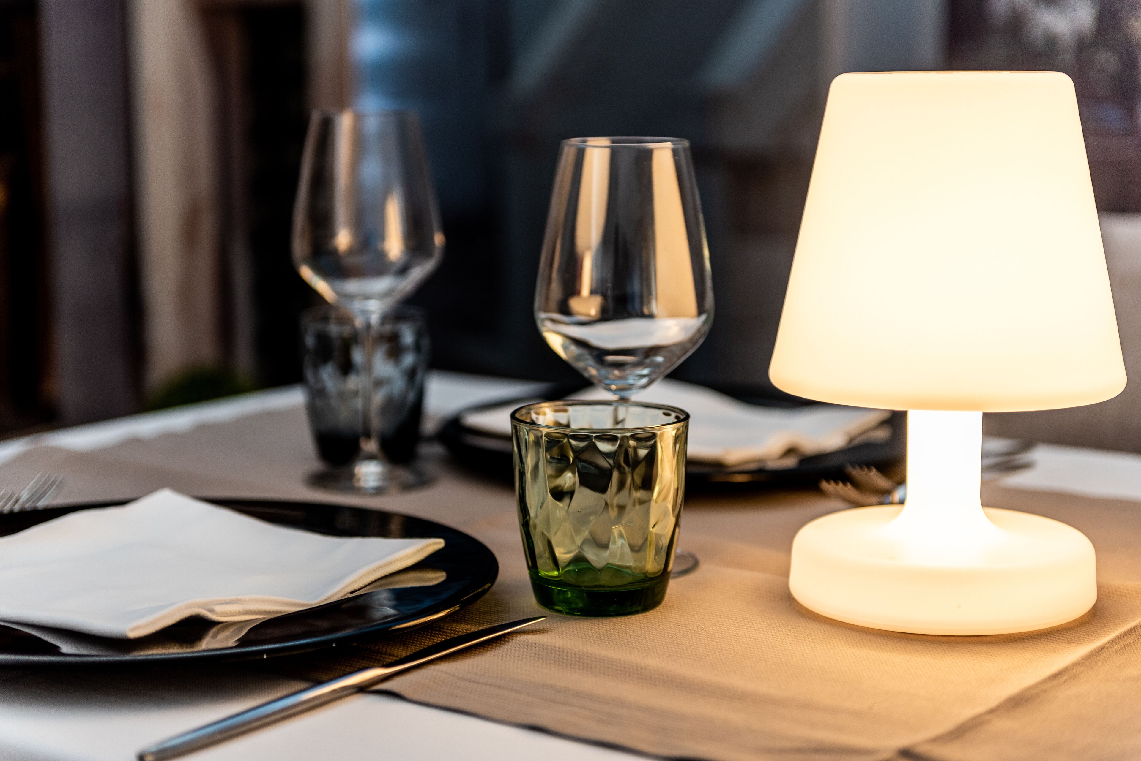 lunch and dinner served, local cuisine