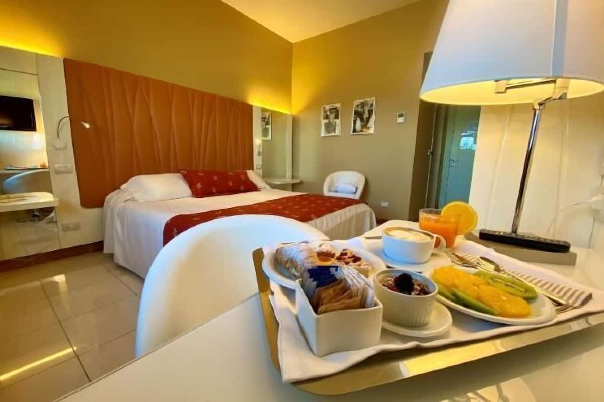 Minibar, in-room safe, desk, soundproofing