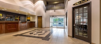 Days Inn by Wyndham Thunder Bay North