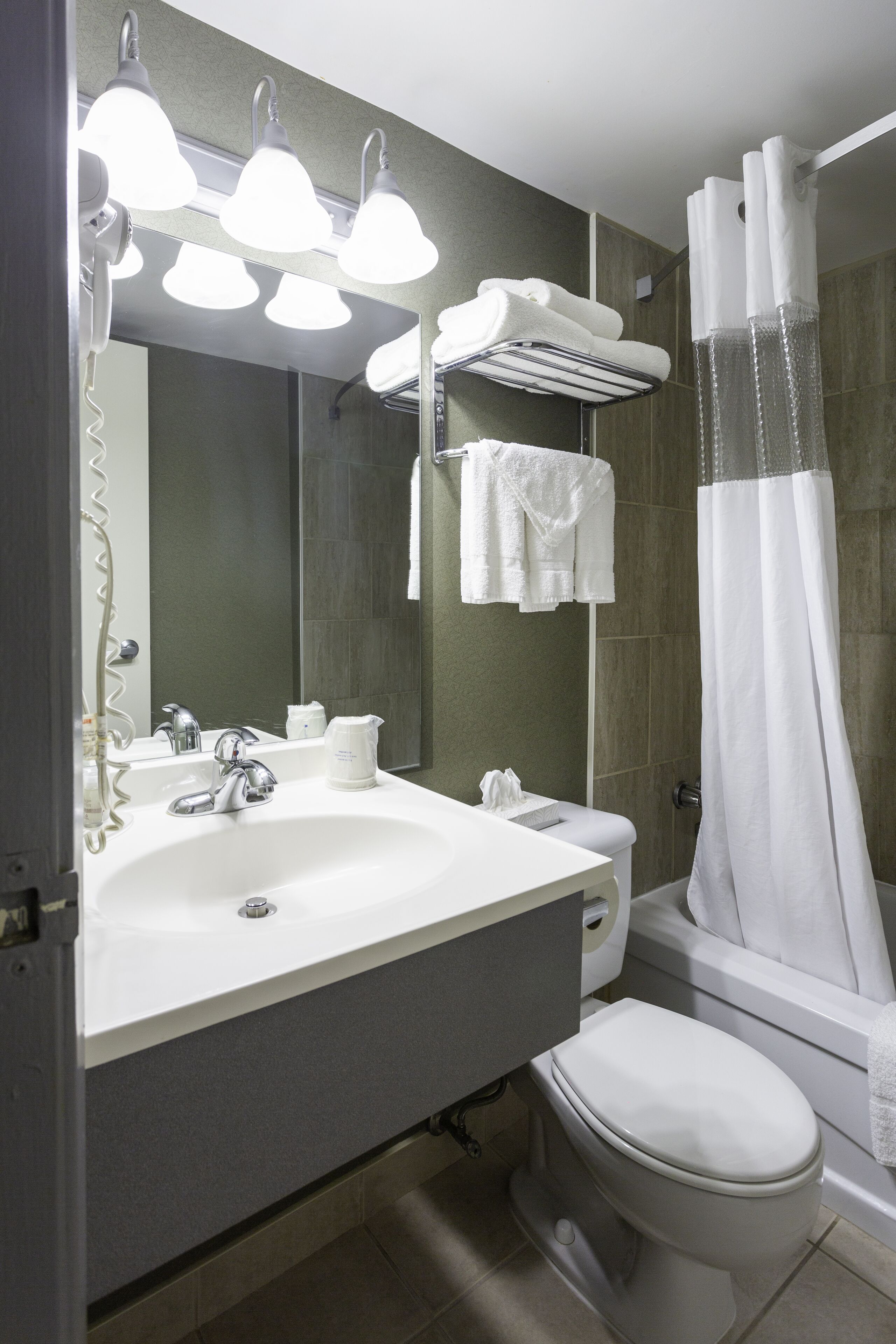 Foto - Days Inn by Wyndham Fallsview