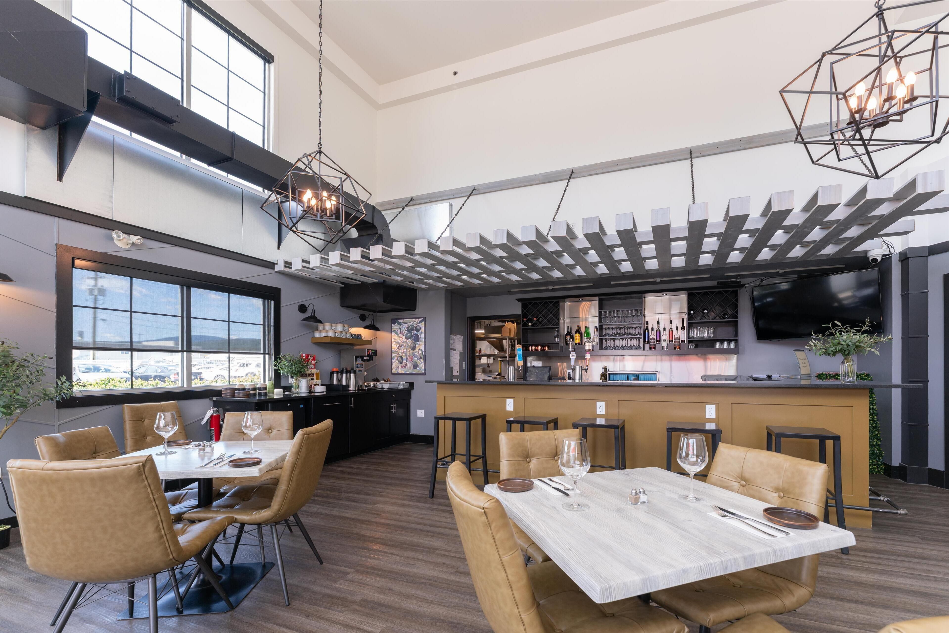 breakfast and dinner served, mediterranean cuisine