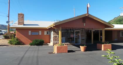 Relax Inn of Yreka