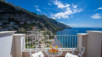 Kamar Double Superior, teras, pemandangan laut | Pemandangan dari kamar