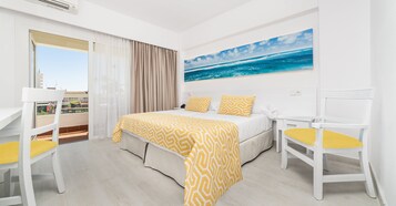 Desk, blackout curtains, rollaway beds, free WiFi