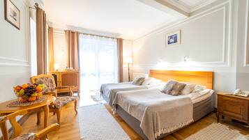 Literie de qualité supérieure, matelas mémoire de forme, Wi-Fi gratuit