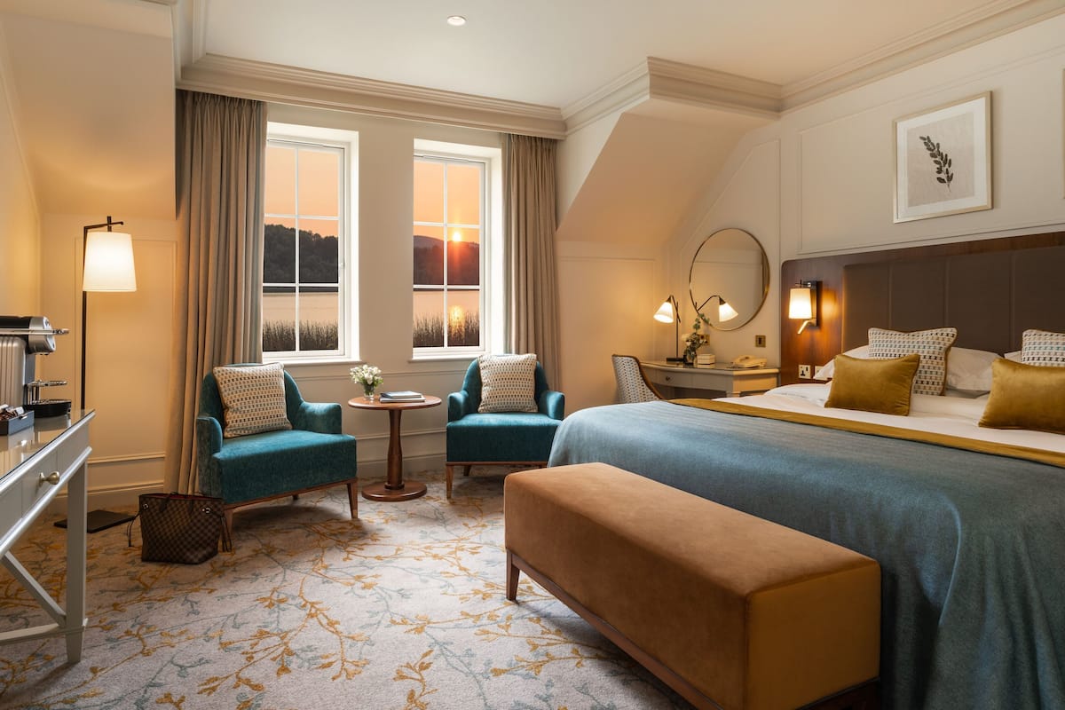 Chambre Double Exécutive, 1 trÚs grand lit, vue lac
