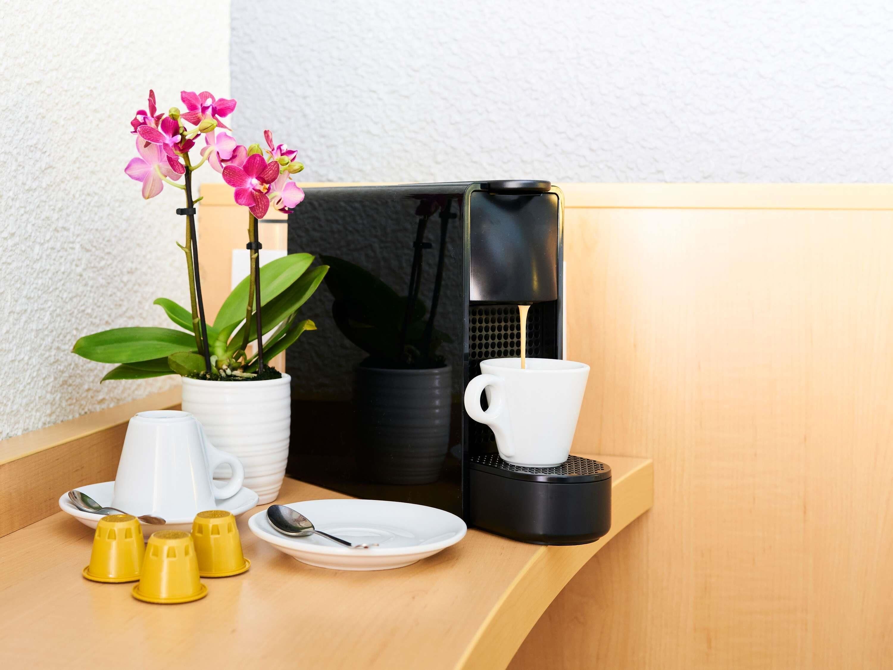 premium double room, 1 double bed | in-room safe, desk, soundproofing, iron/ironing board