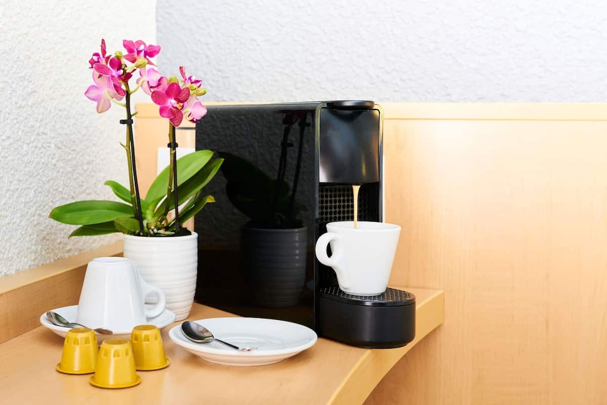 Premium Double Room, 1 Double Bed | In-room safe, desk, soundproofing, iron/ironing board