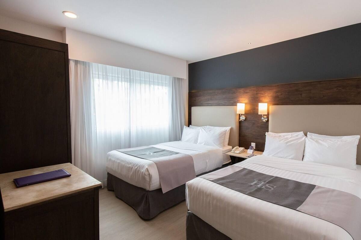 1 habitación, ropa de cama de alta calidad y minibar