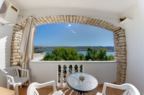 Triple Room | Balkoni