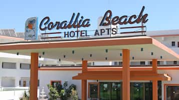 Majoituspaikan sisäänkäynti