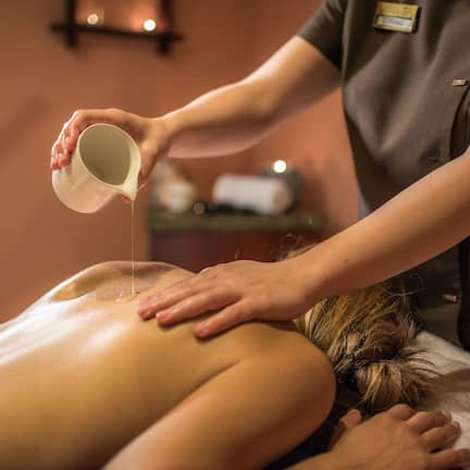 Couples treatment rooms, sauna, steam room, body treatments