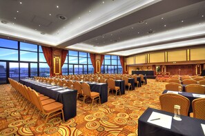 Ballroom - Grand Hotel Excelsior (Floriana)