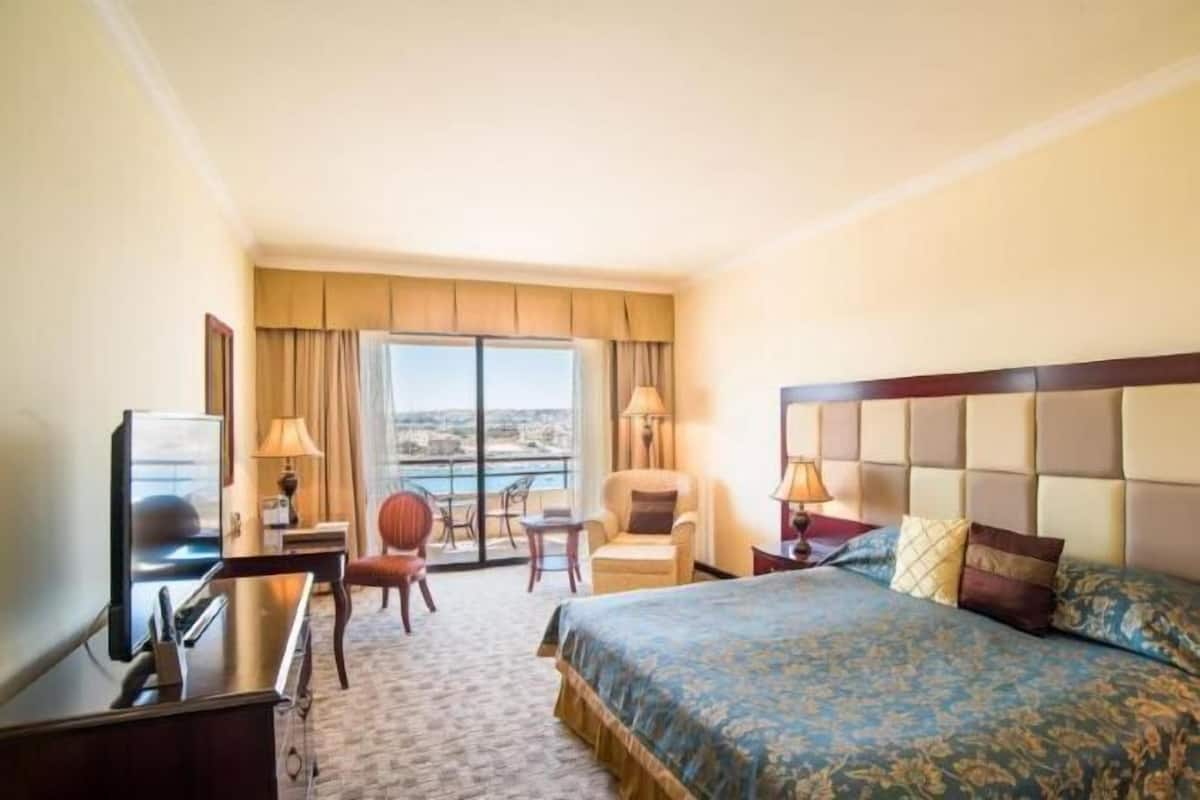 Ropa de cama hipoalergénica y minibar