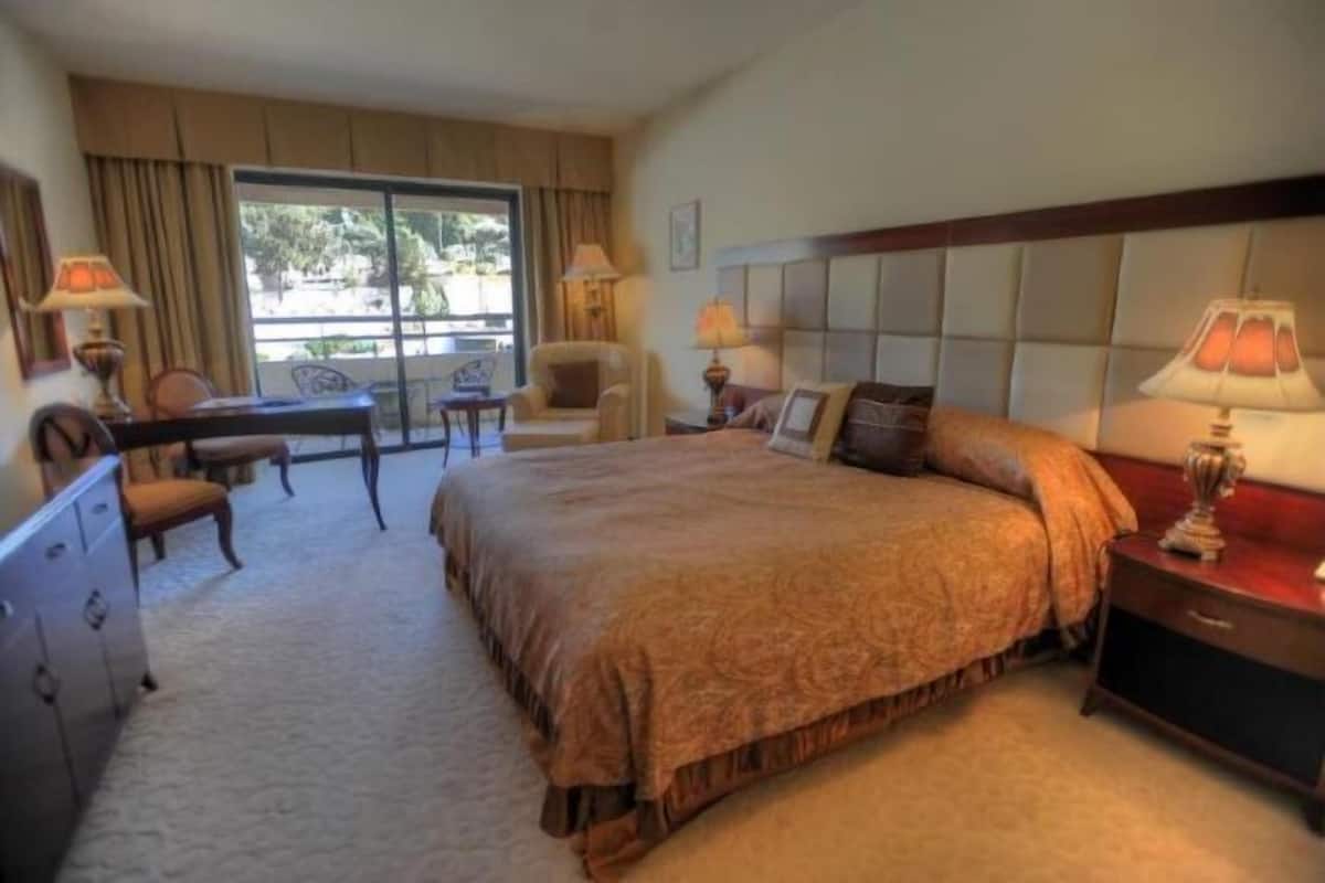 Ropa de cama hipoalergénica y minibar