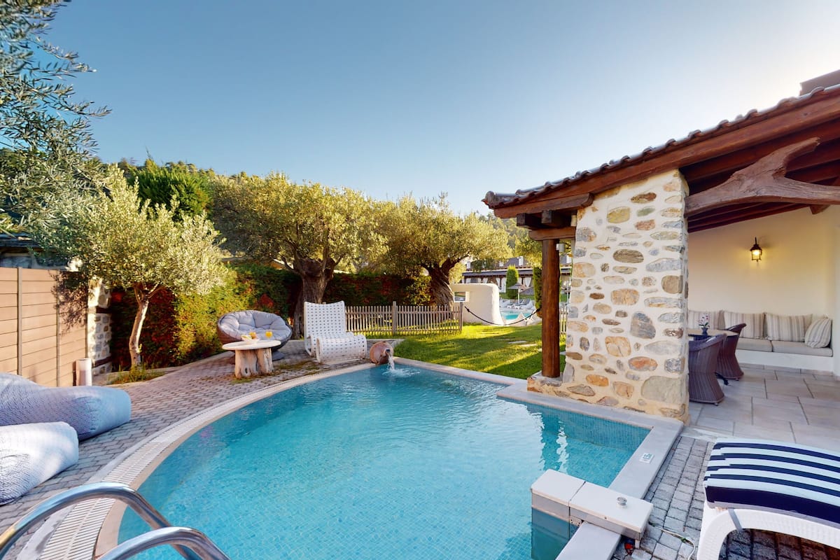 Maisonette with Private Pool | Terrace/patio