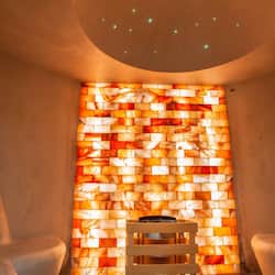 Couples treatment rooms, body treatments, aromatherapy, body scrubs