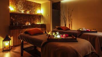 Couples treatment rooms, sauna, steam room, body treatments