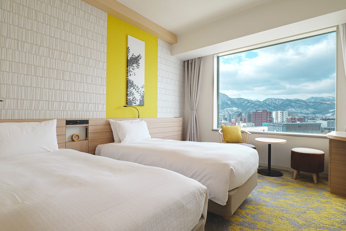 Standard Twin Room, 2 Twin Beds, Non Smoking | In-room safe, desk, blackout drapes, free WiFi