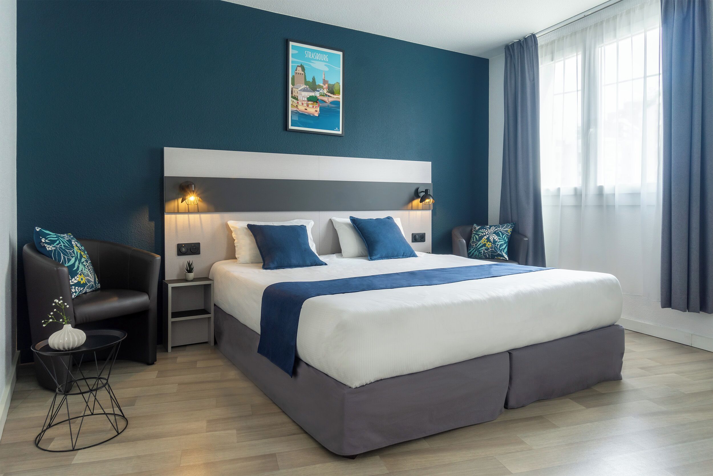 Junior Suite, 1 Double Bed | Desk, soundproofing, iron/ironing board, free WiFi