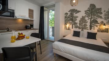 1 habitación, escritorio, sistema de insonorización y wifi gratis