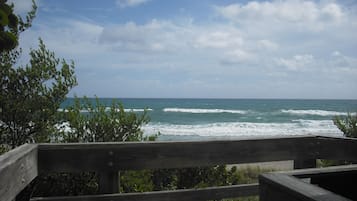 Uitzicht op strand/zee