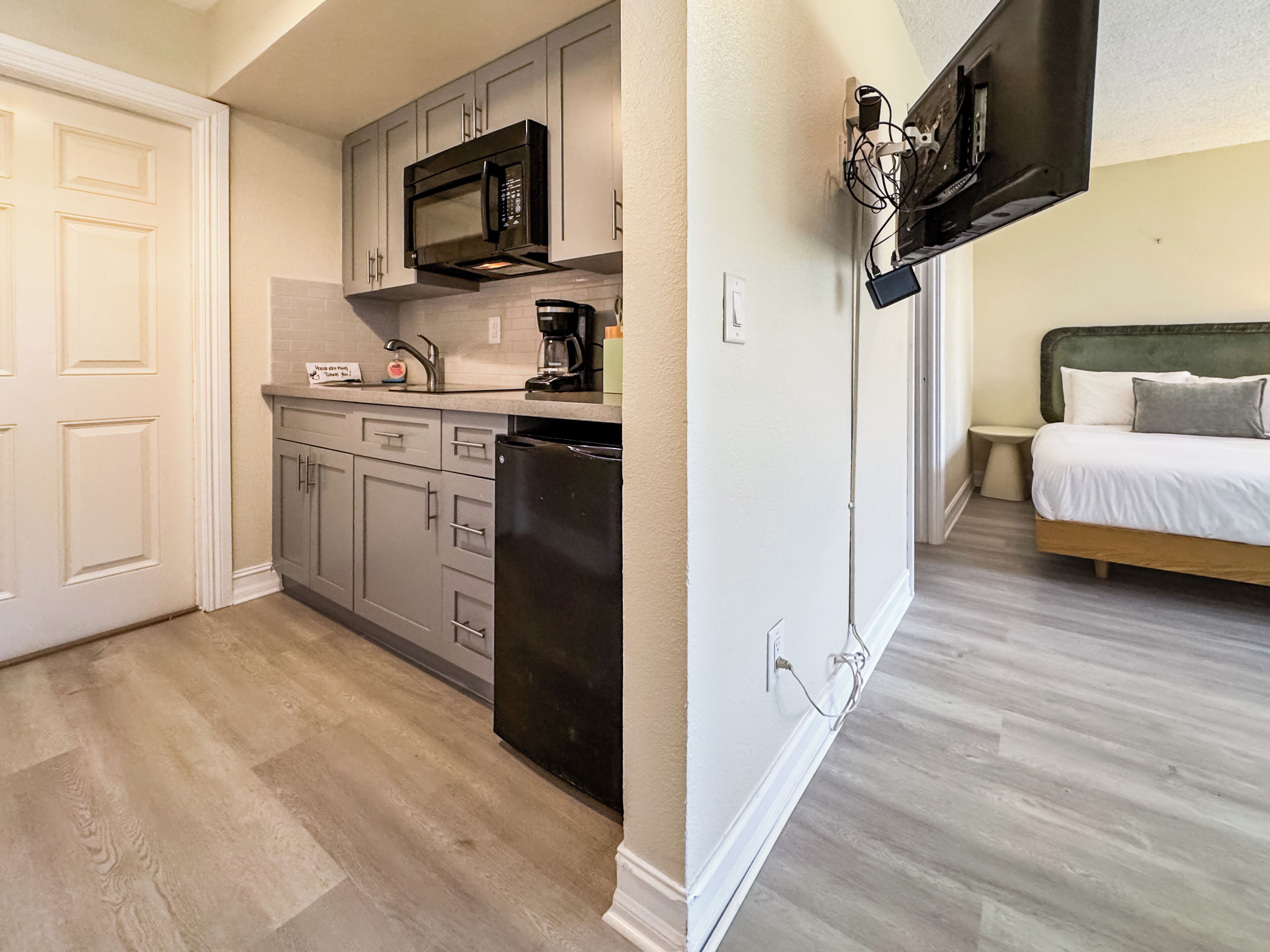 开间套房, 2 张大床 | 私人厨房 | 冰箱、微波炉、炉灶、茶具/咖啡用具