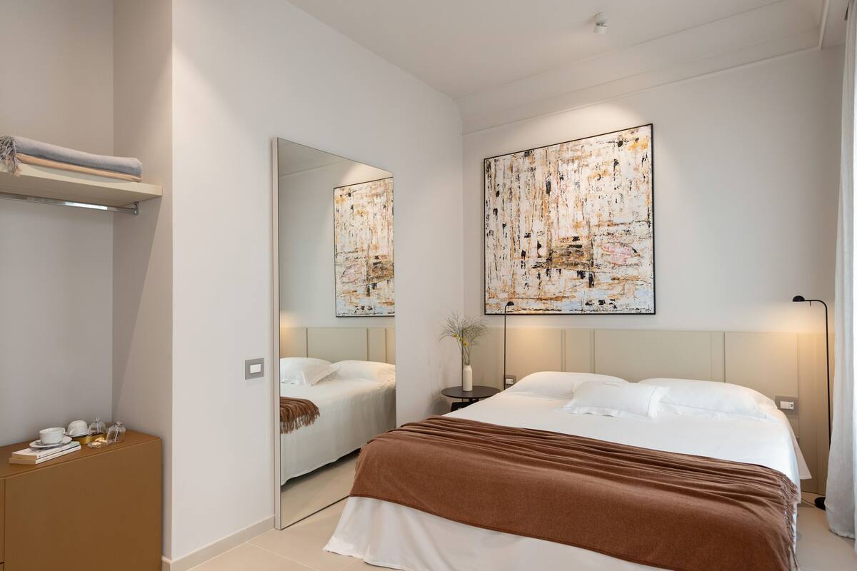 Doppia Superior con Balcone, Vista Centro Storico | 高級寢具、迷你吧、客房內保險箱、書桌
