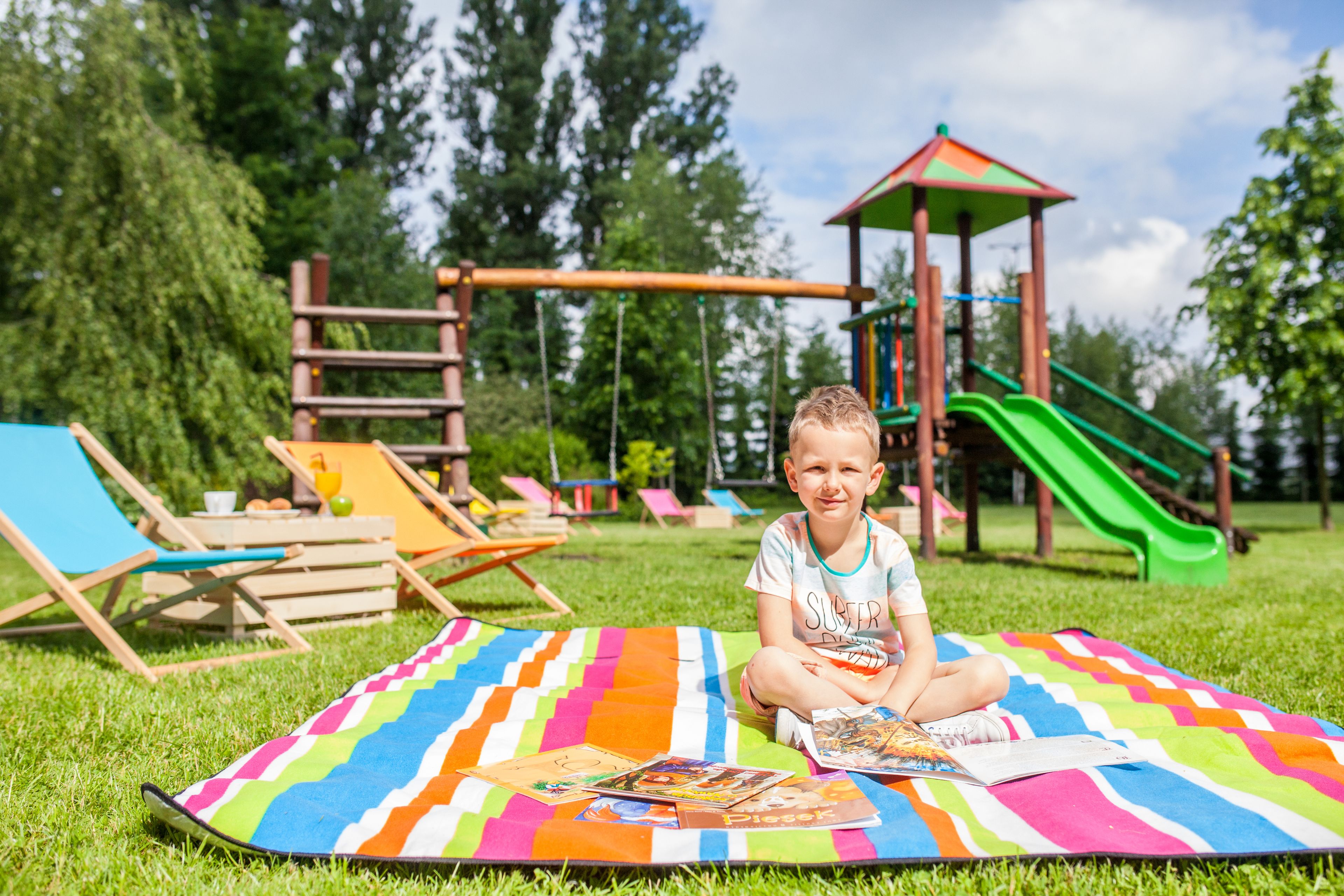 children’s play area – outdoor