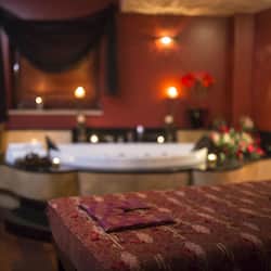 Salas de tratamiento para parejas y tratamientos corporales