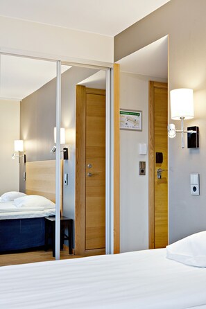 Ropa de cama hipoalergénica y colchones con acolchado adicional