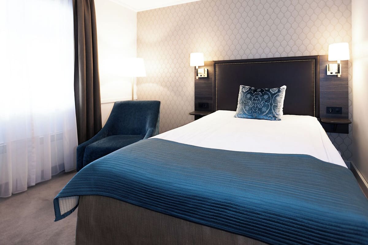 Standard Single Room (pluss) | Desk, free WiFi, bed sheets