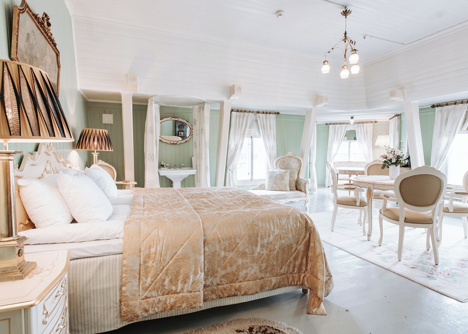 Baronesse de Spenglers Værelse (Shared bathroom, Historical building) | Wi-fi (inkludert) og sengetøy