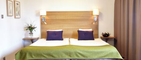 Desk, blackout drapes, iron/ironing board, free WiFi