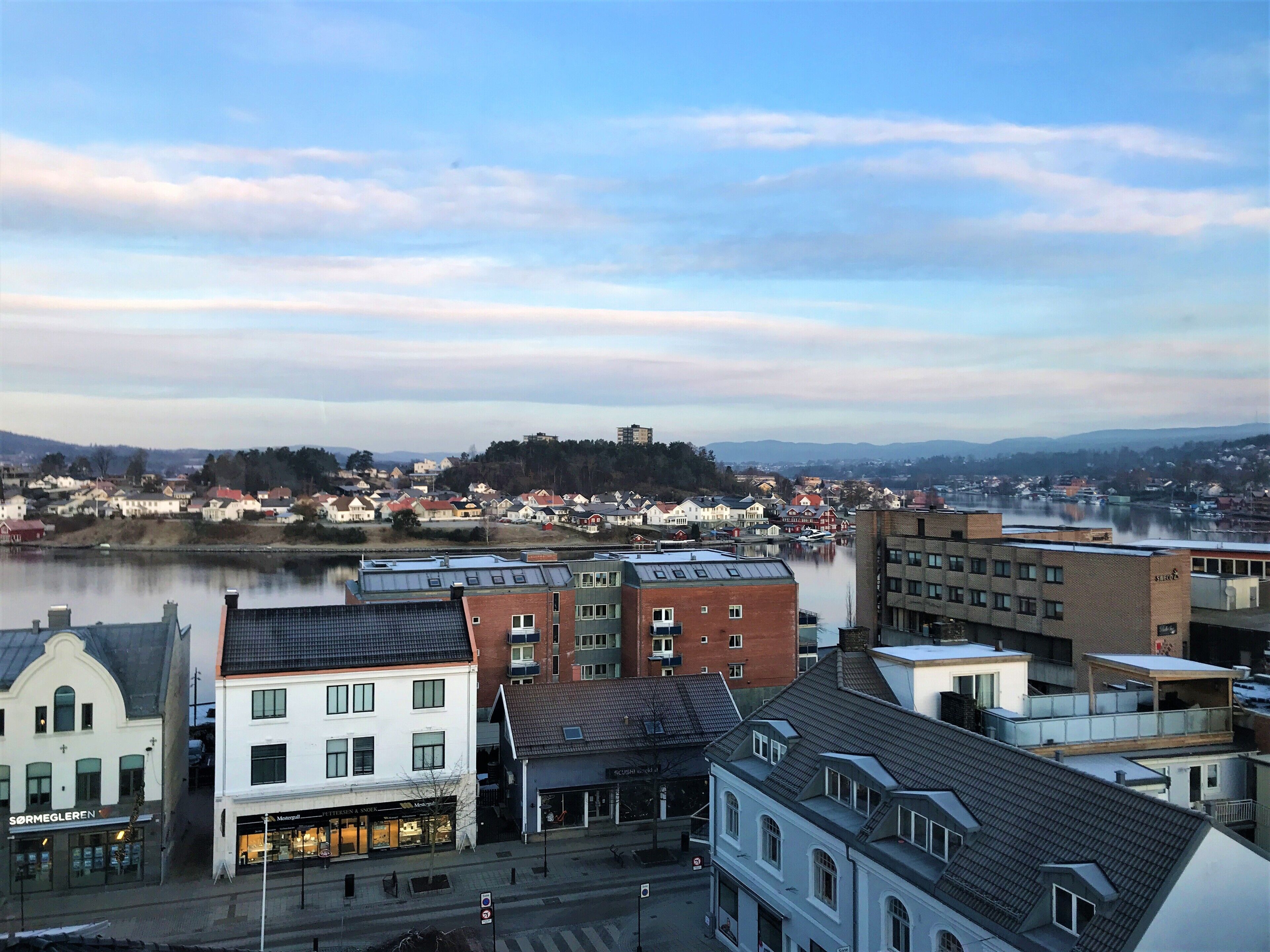 superior double room, city view | water view