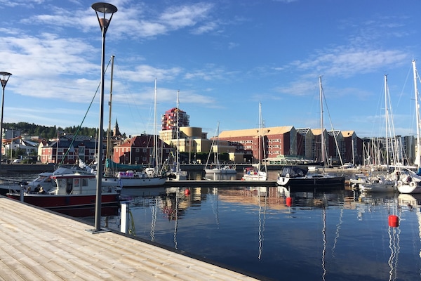 Marina