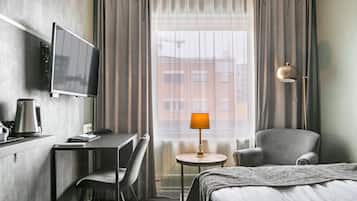 Economy dubbelrum | Skrivbord, strykjÀrn/strykbrÀda, gratis wi-fi och sÀngklÀder