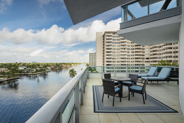 Suite, 1 Bedroom, Terrace | Premium bedding, in-room safe, desk, laptop workspace - Residence Inn by Marriott Fort Lauderdale Intracoastal/Il Lugano (Fort Lauderdale)