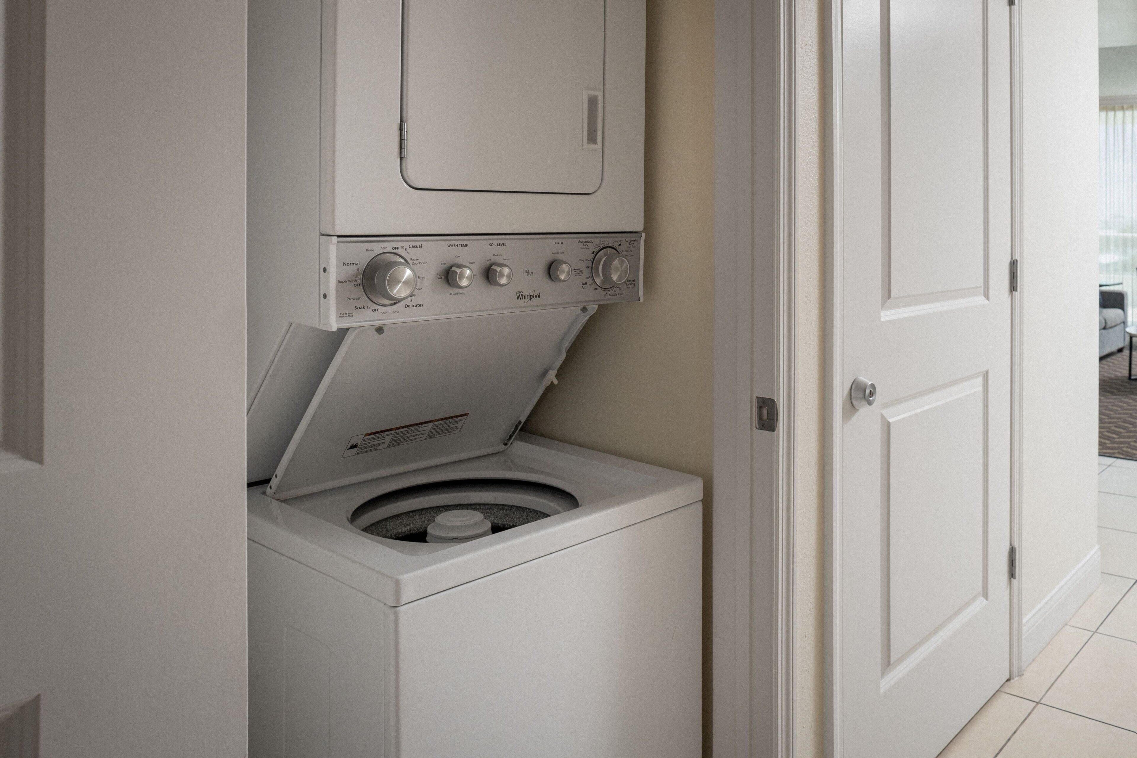 premium bedding, in-room safe, desk, laptop workspace