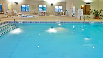 Indendørs pool