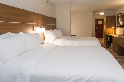 Holiday Inn Express Hotel & Suites Muskogee by IHG
