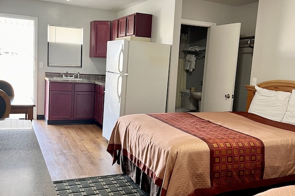 Standard Room, 2 Double Beds | Iron/ironing board (on request), WiFi (free), bed sheets