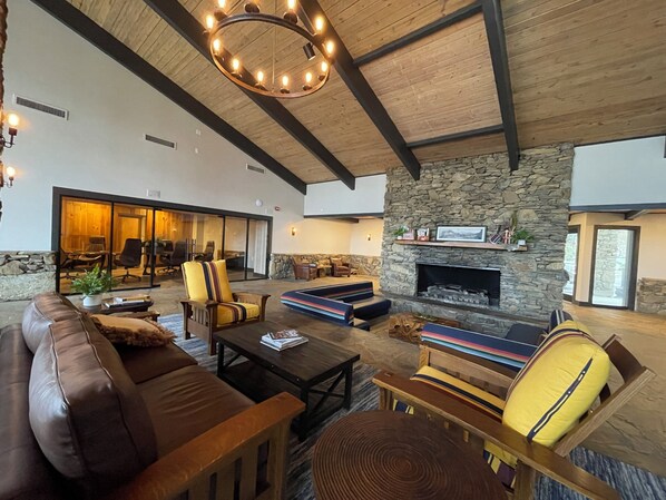 Reception - Fontana Village Resort (Fontana Dam)
