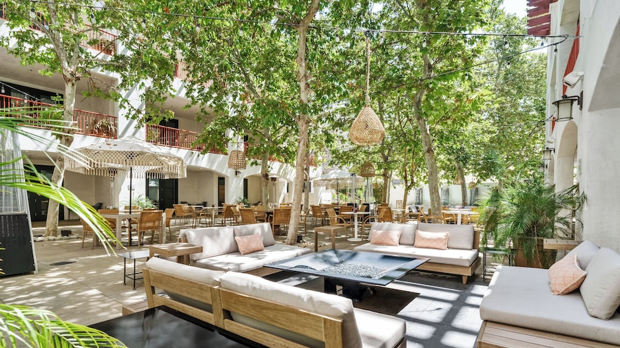 425 號酒廊之家酒店