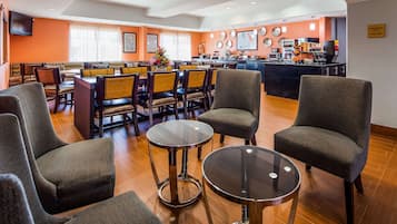 Free daily full breakfast