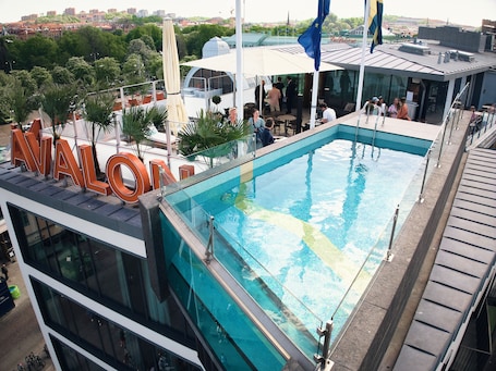 Avalon Hotel