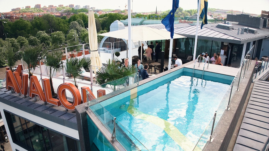 Avalon Hotel