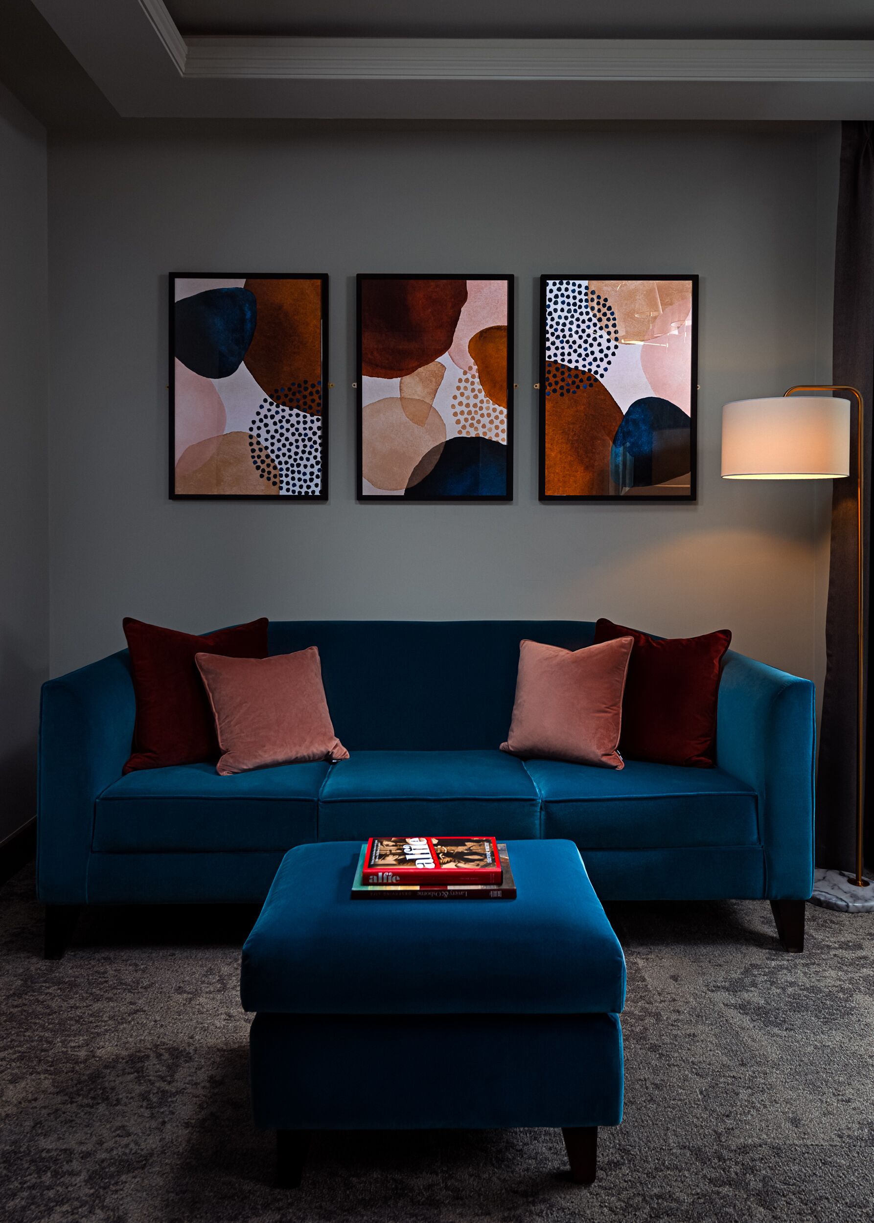 hypo-allergenic bedding, minibar, in-room safe, desk