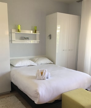 In-room safe, soundproofing, iron/ironing board, free WiFi - PAVILLON BEL AIR (Cannes)