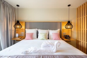 Junior Suite | Premium bedding, in-room safe, laptop workspace, blackout drapes - Hotel La Pagerie (Trois-Ilets)
